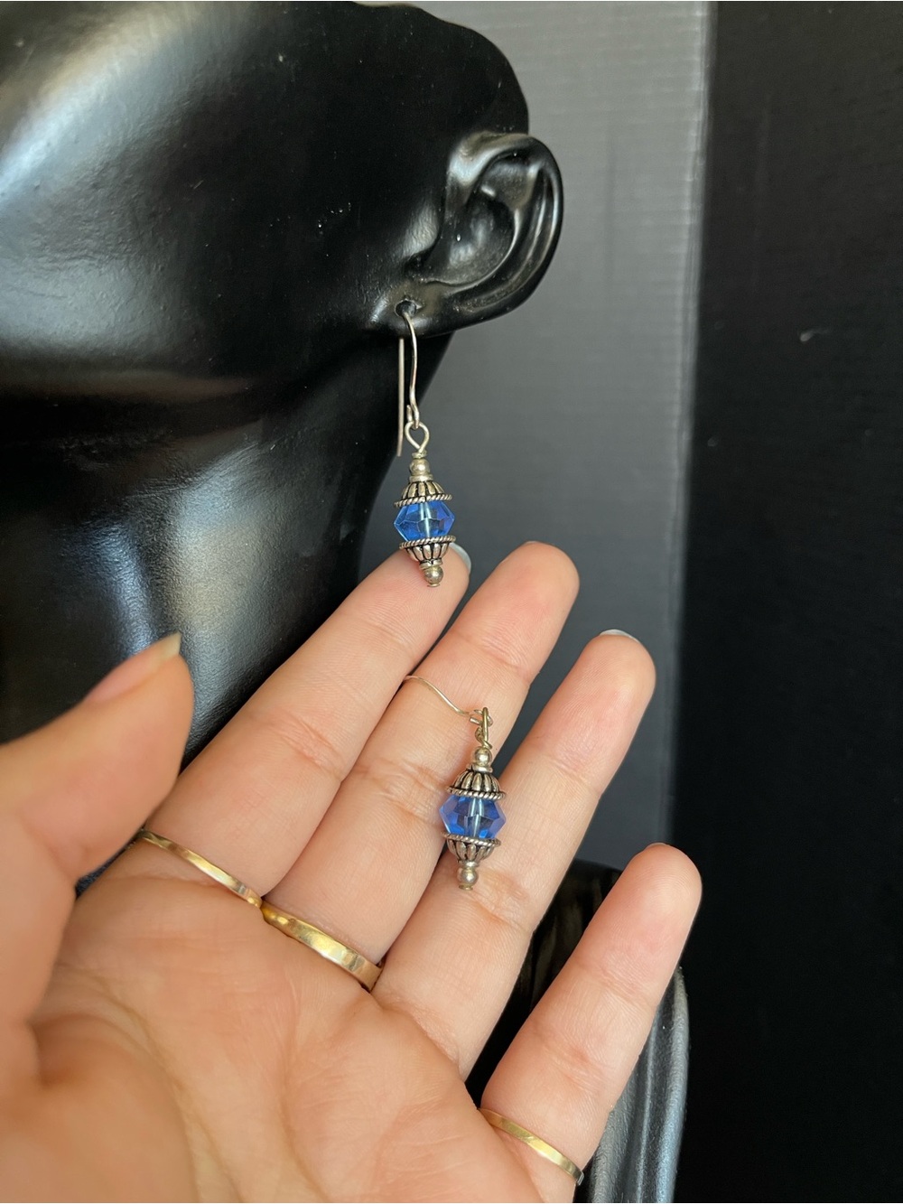 Sterling silver blue crystal dangle drop earrings - Picture 2 of 6
